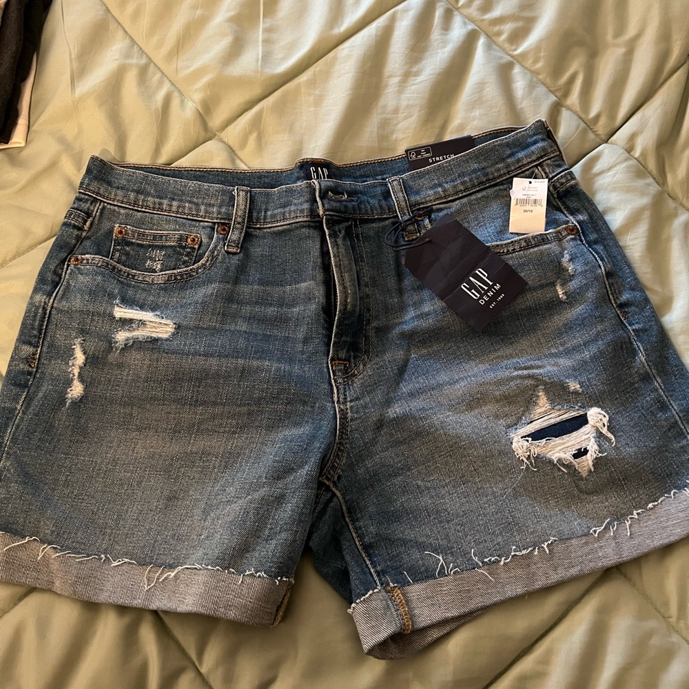 Distressed Gap Jean shorts
